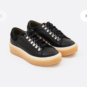 mint&rose. Made in Spain. Black leather shoes - hand crafted size 38